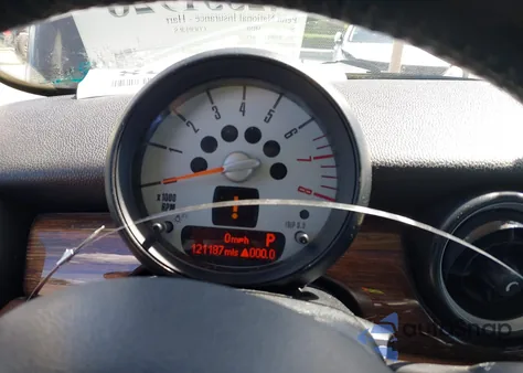 2011 Mini Cooper S z USA, uszkodzony, nr VIN WMWSV3C52BTY15379